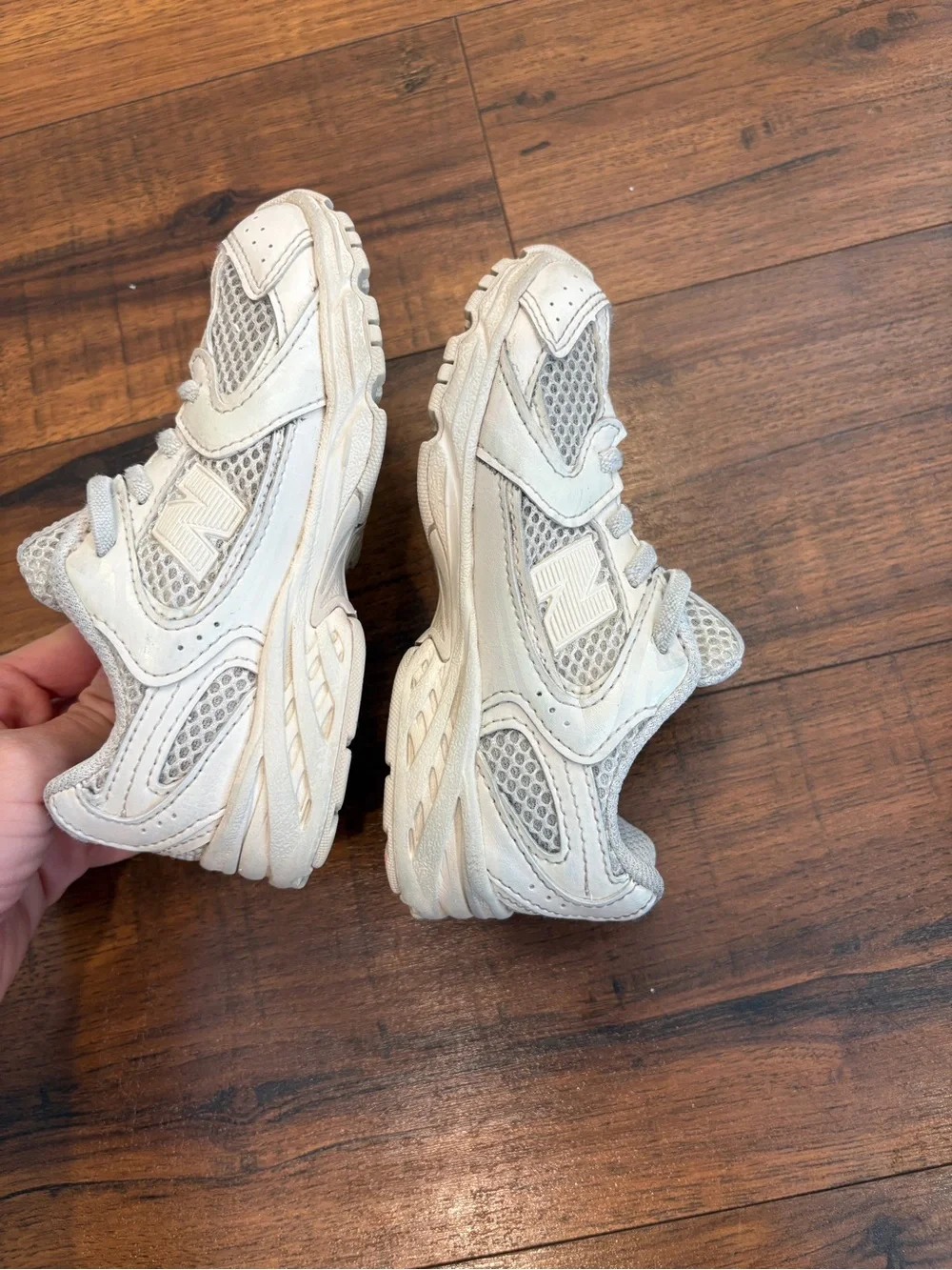 New Balance 530 Bungee Cream Off White  Toddler Size 10 Sneaker